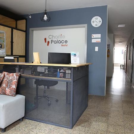 Charlie Palace Hostel เมเดยิน ภายนอก รูปภาพ